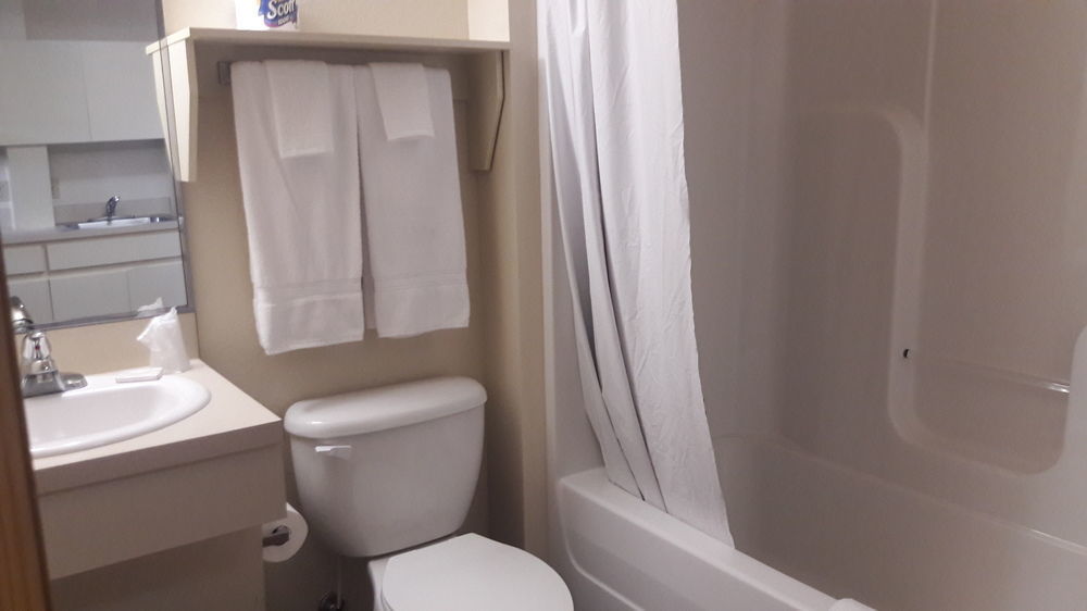 Best Studio Inn Хомстед Экстерьер фото