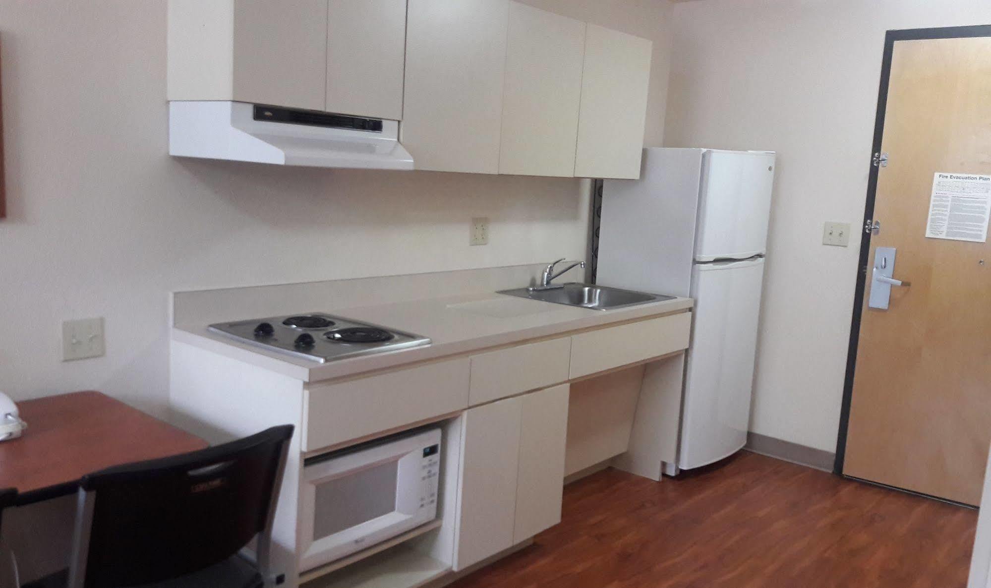 Best Studio Inn Хомстед Экстерьер фото